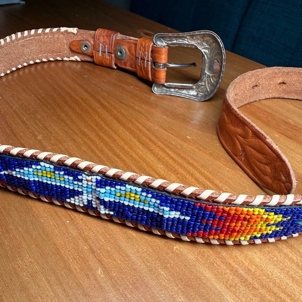 Vintage Beaded Western Floral Embossed Leather Belt Size 30 Whipstitch Buckle